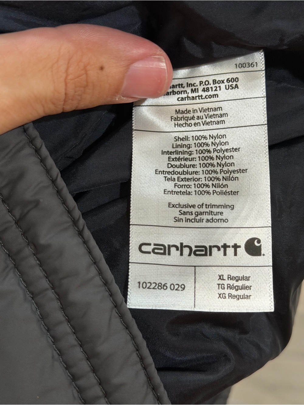 CARHARTT 102286 001 - Men's XL Black Rain Defender Insulated Nylon Vest - Picture 4 of 5